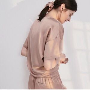 LUNYA Washable Silk Pajama Top and Shorts Set in Otium Tan Pink Sz Small NWT
